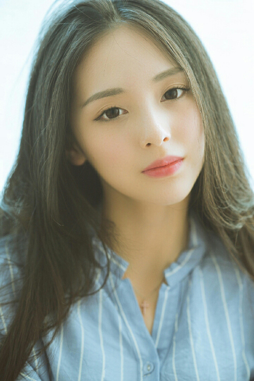 爱游戏app推荐-基：全黑队后防线的重要支柱，防守反应速度极快